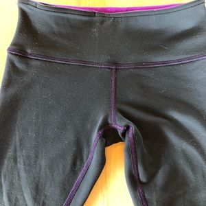 Lululemon reversible yoga crop tights